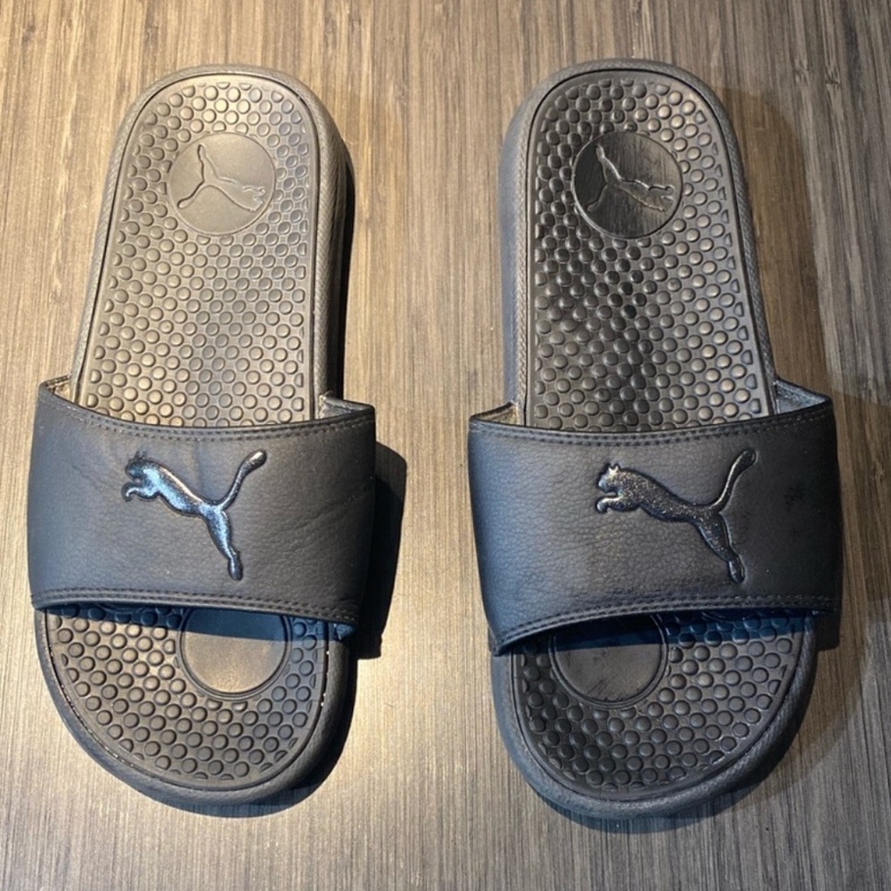 PUMA BLACK SLIDE SANDALS